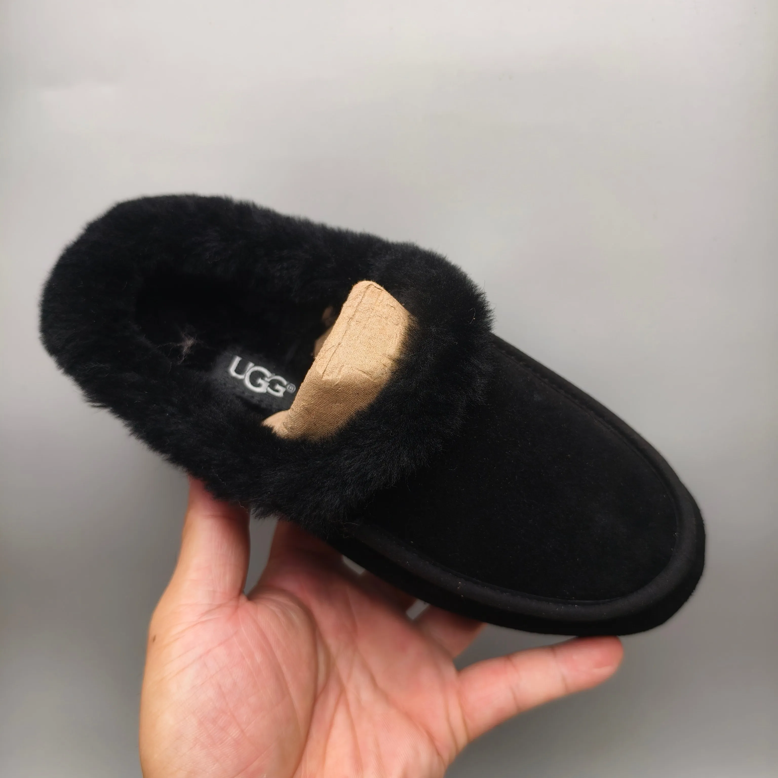 💰440 UGG sheepskin all-in-one snow boots 1391 Slip-on casual home shoes for women Color: maroon black chocolate Matching size: 35-40